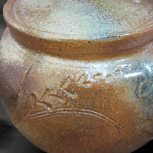 画像をギャラリービューアに読み込む, 唐津焼 備前唐津 急須(登り草) 茶こし付き 茶器 きゅうす 日本茶 緑茶 ティーポット 食器 ギフト